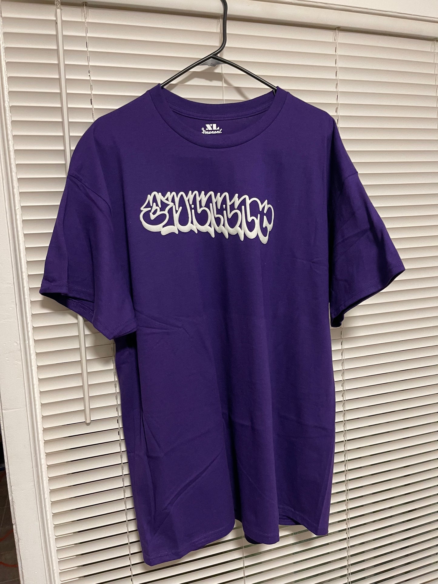 "Emanant" Bubble Print Graffiti Glow in the Dark - Purple - XL