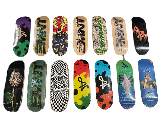 Emanant Smooth Shape 7Ply Natural Maple Real Wear Graphic