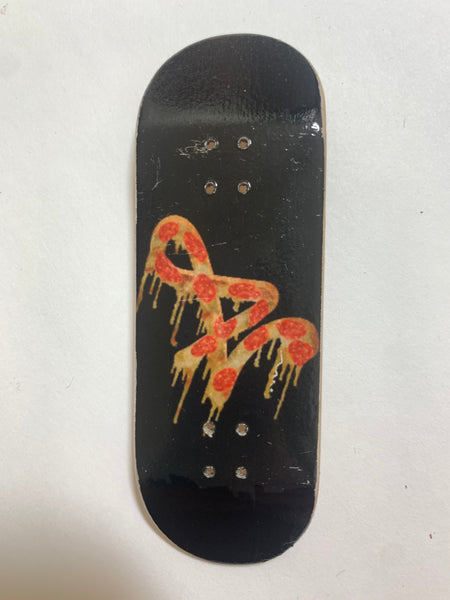 33mm CS Pizza Logo