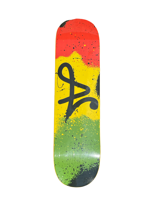 8.25 E Logo Rasta Deck